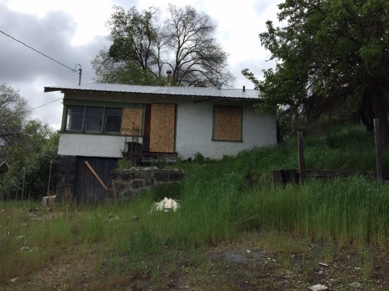 822 Roosevelt Street