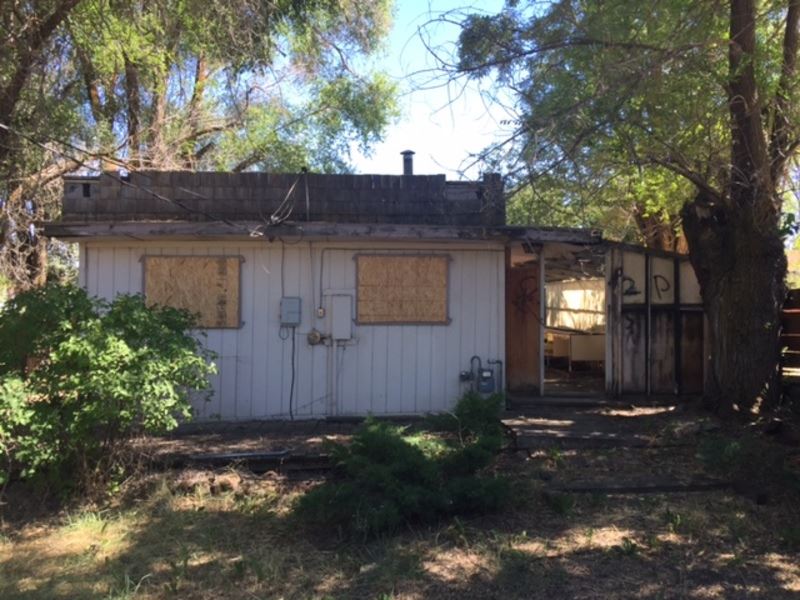 1662 Manzanita Street