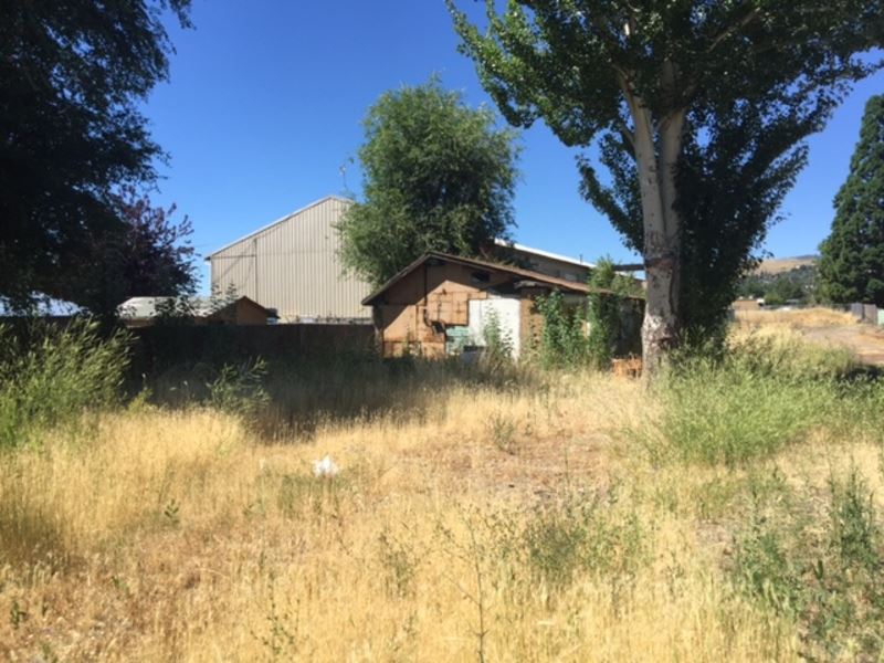 1919 Wantland Avenue